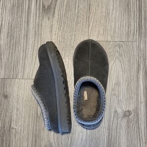 Ugg Tasman Slipper, Women's size 7